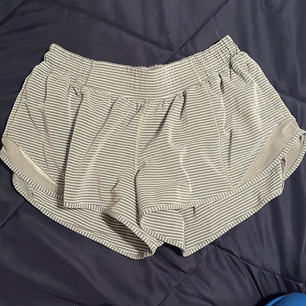 Lululemon hotty hot shorts